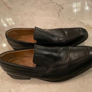 Men's leather shoes